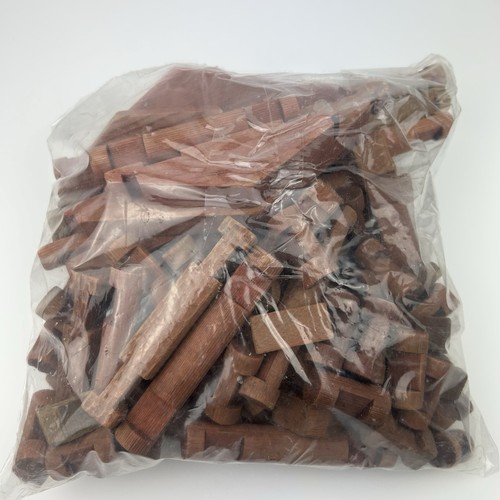 Vintage lincoln logs - logs, wooden